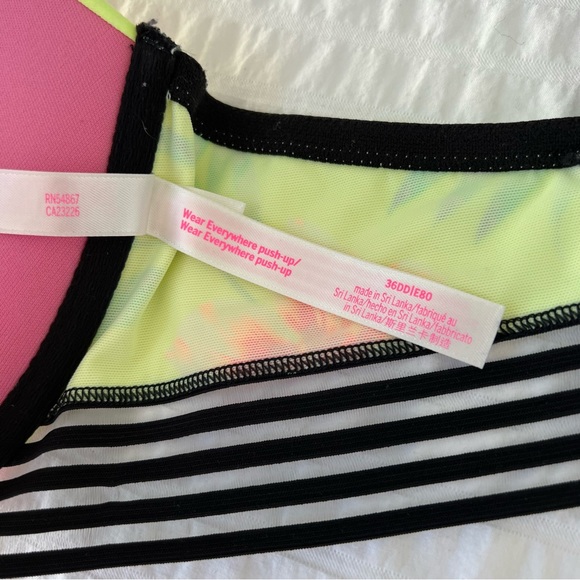 Victoria's Secret PINK Wear Everywhere Push-up Tropical Print Bra, 36DD - Picture 4 of 11